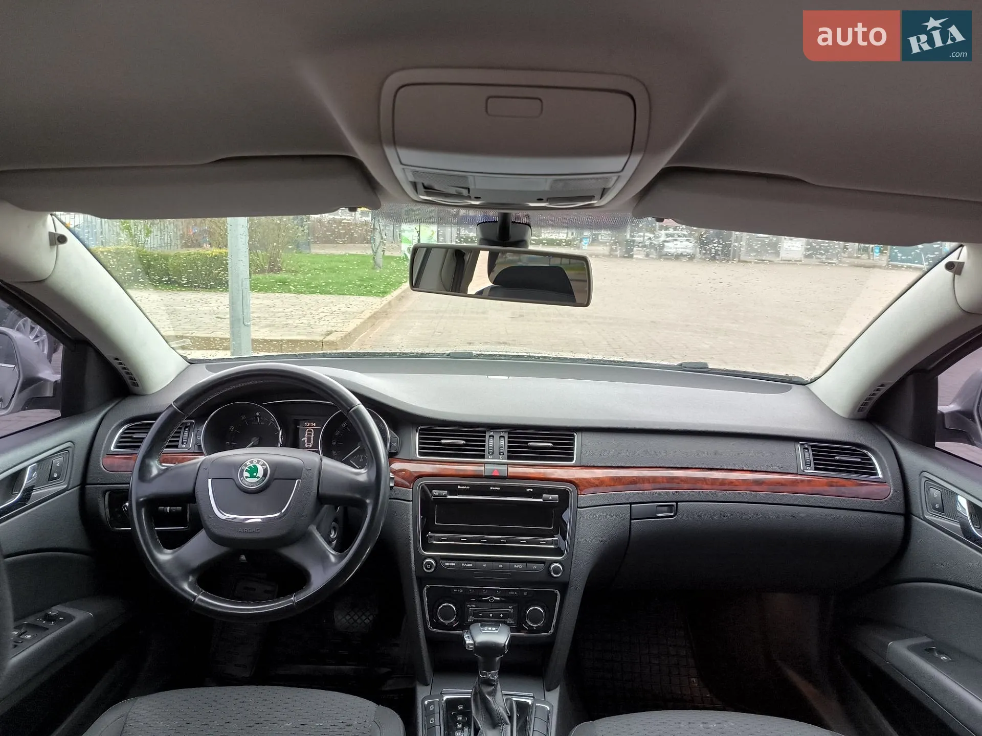 2010 Skoda Superb - мініатюра 17