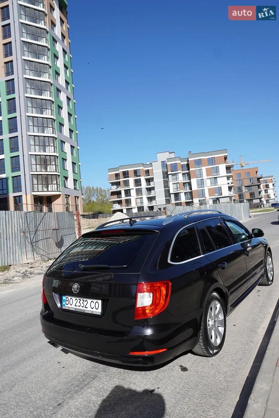 2010 Skoda Superb - мініатюра 5