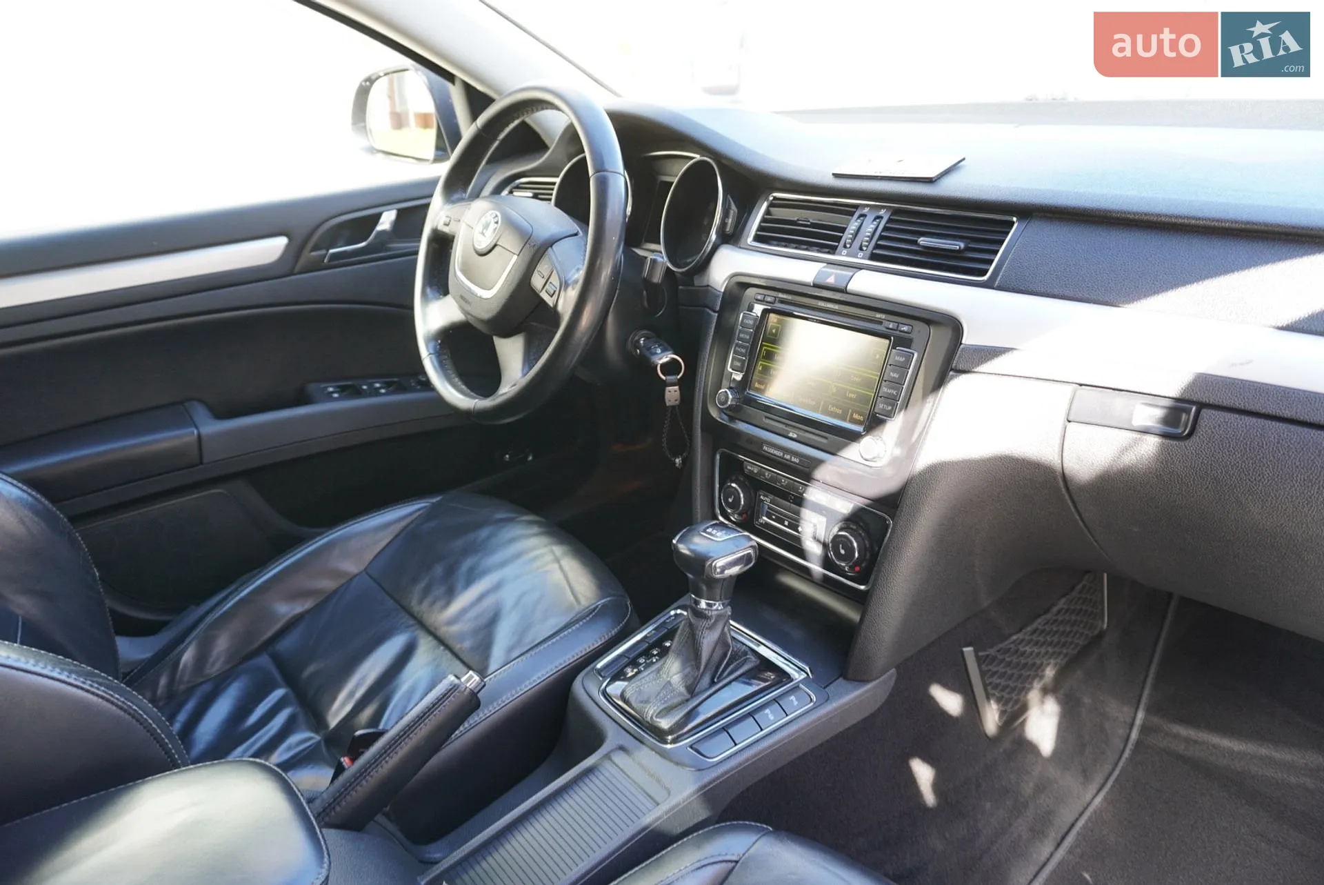2010 Skoda Superb - мініатюра 29