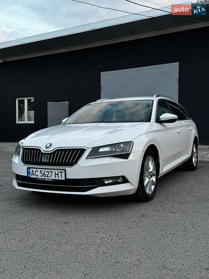 2020 Skoda Superb - мініатюра 43