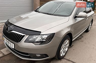 Лифтбек Skoda Superb 2014 в Киеве