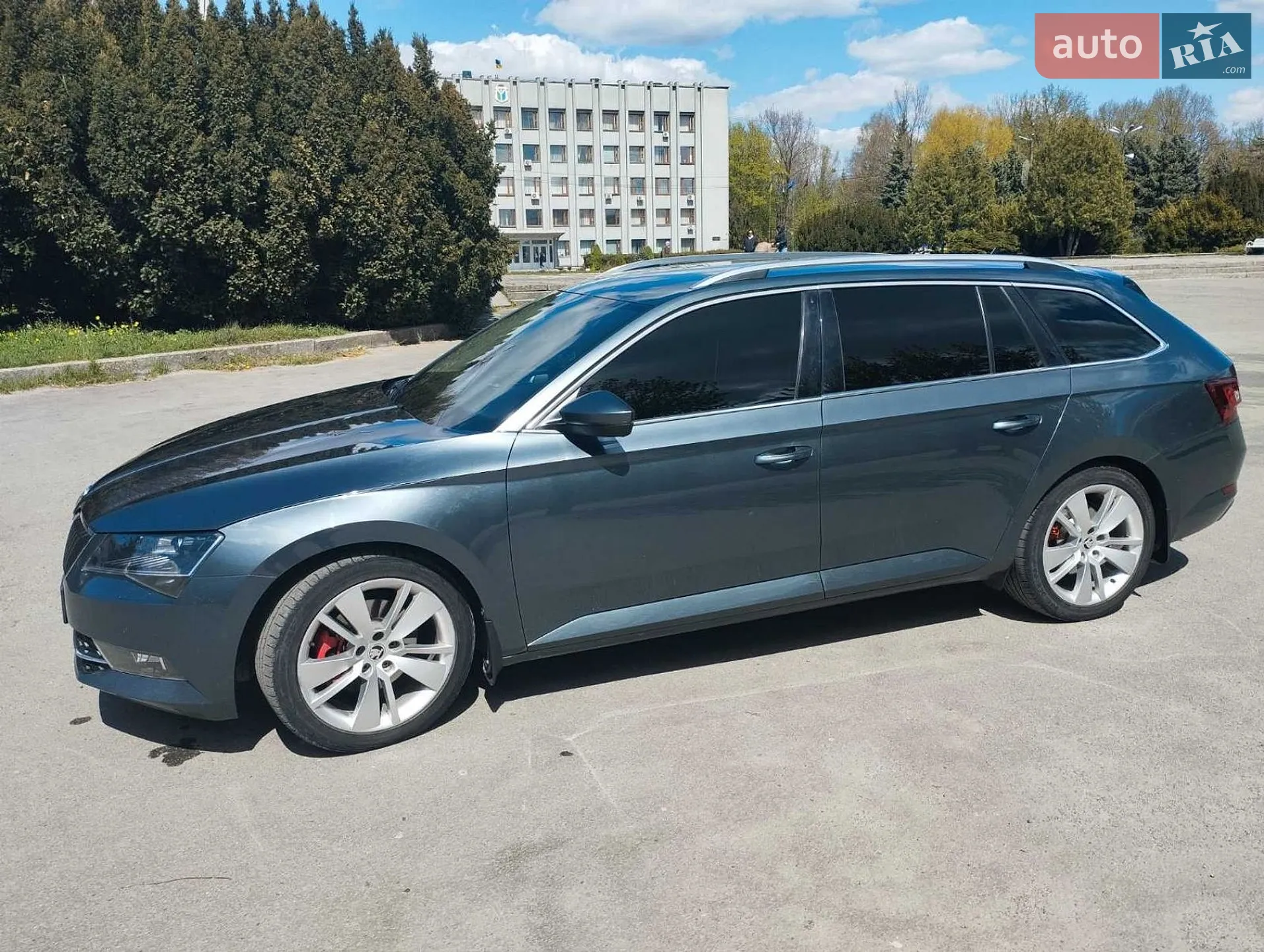 2017 Skoda Superb - мініатюра 3