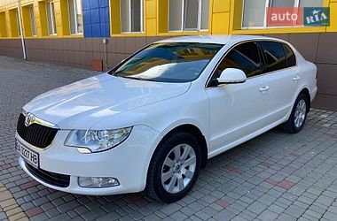 Лифтбек Skoda Superb 2012 в Одессе