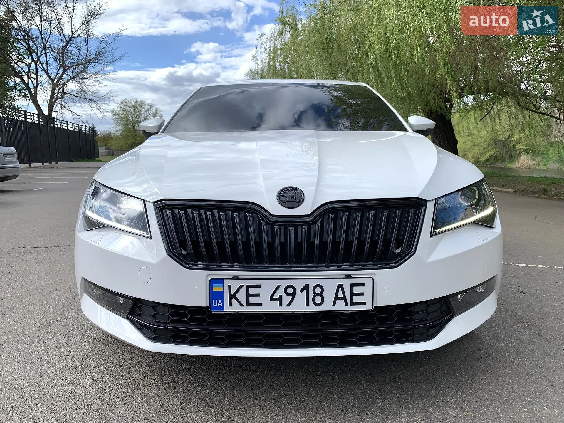 2018 Skoda Superb - мініатюра 3