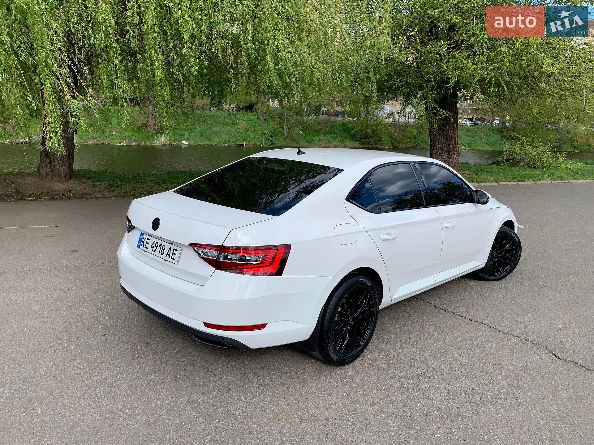 2018 Skoda Superb - мініатюра 15