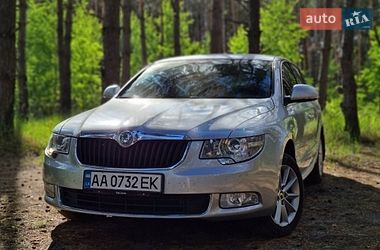 Лифтбек Skoda Superb 2010 в Киеве