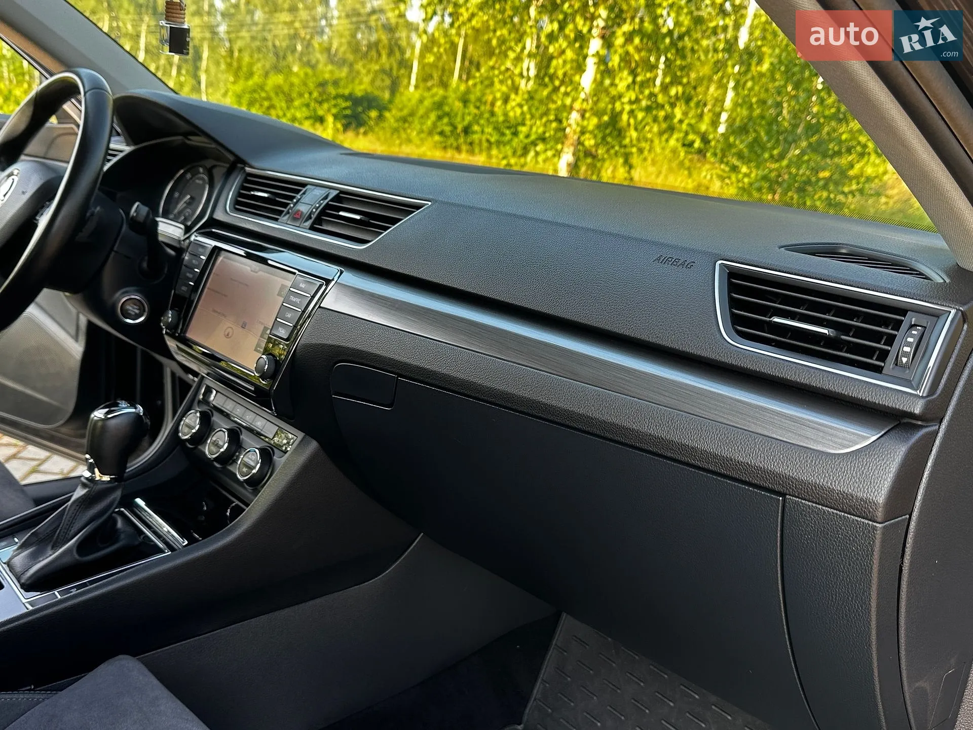 2016 Skoda Superb - мініатюра 108