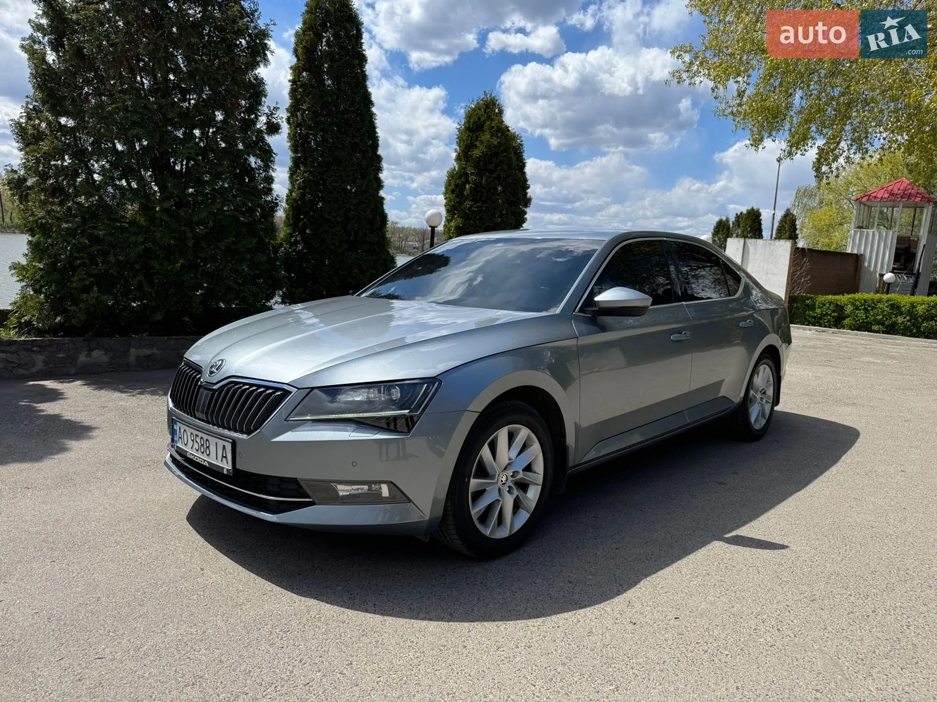 2015 Skoda Superb - мініатюра 48