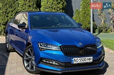Лифтбек Skoda Superb 2023 в Ужгороде