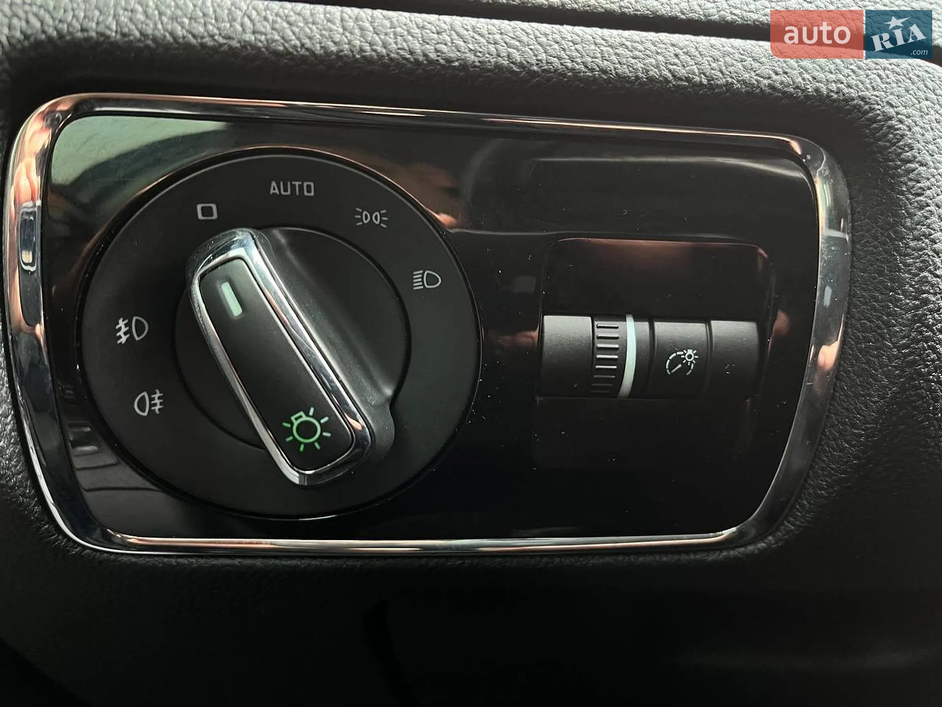 2013 Skoda Superb - мініатюра 19