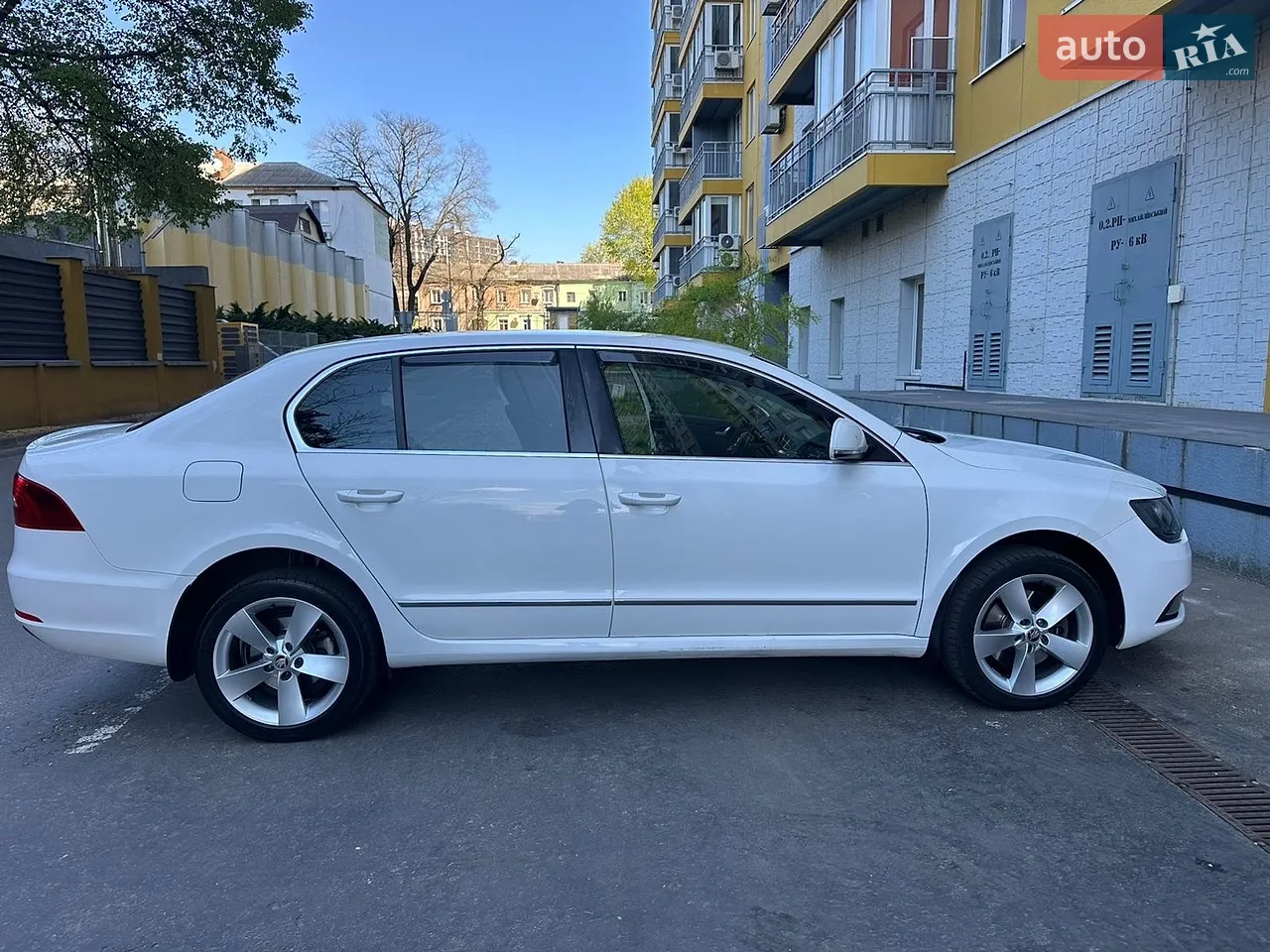 2013 Skoda Superb - мініатюра 44
