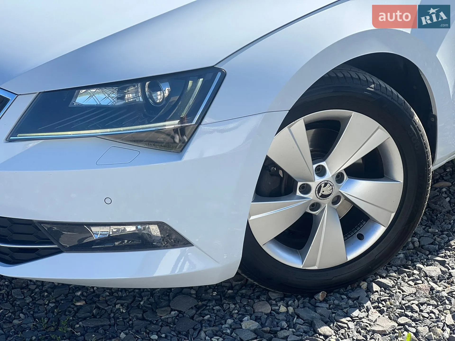 2018 Skoda Superb - мініатюра 3