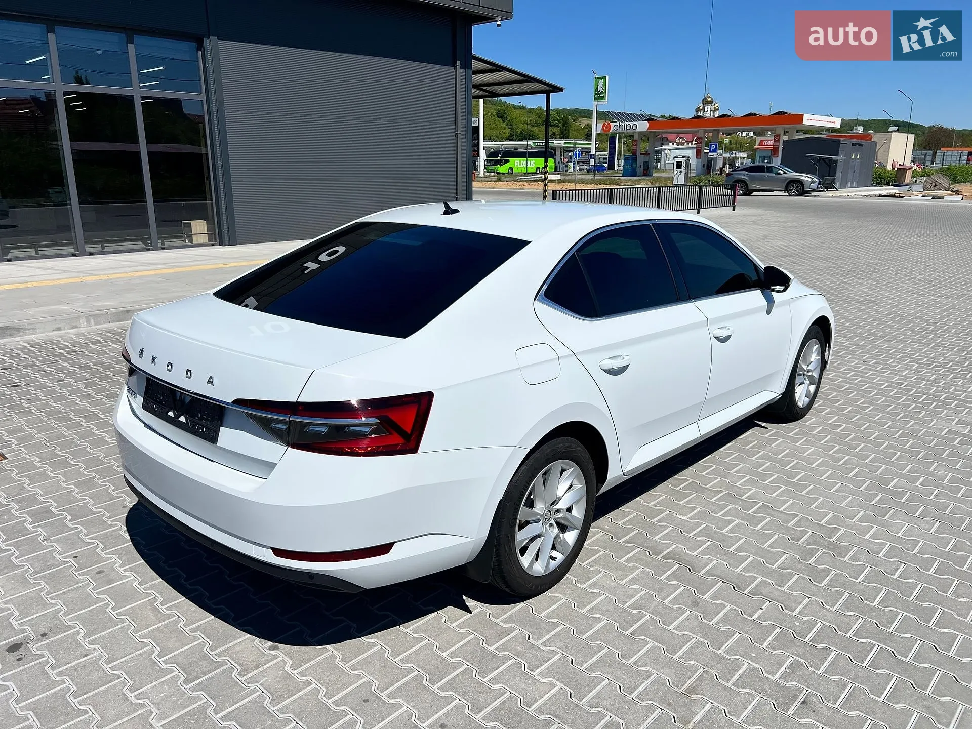 2020 Skoda Superb - мініатюра 3