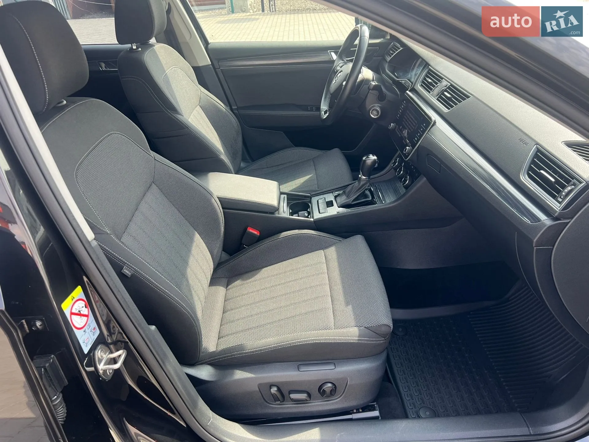 2021 Skoda Superb - мініатюра 24