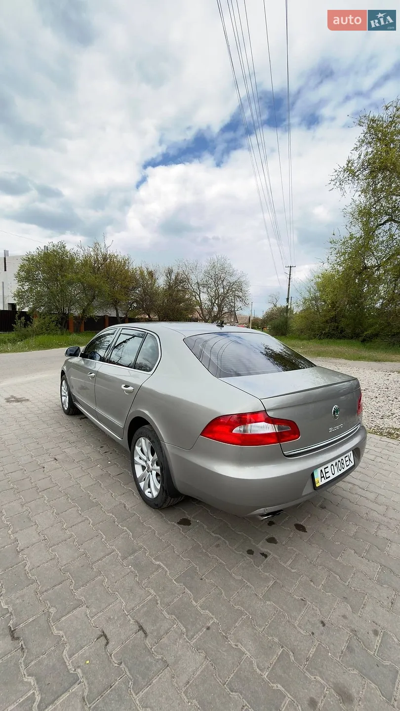 2013 Skoda Superb - мініатюра 3
