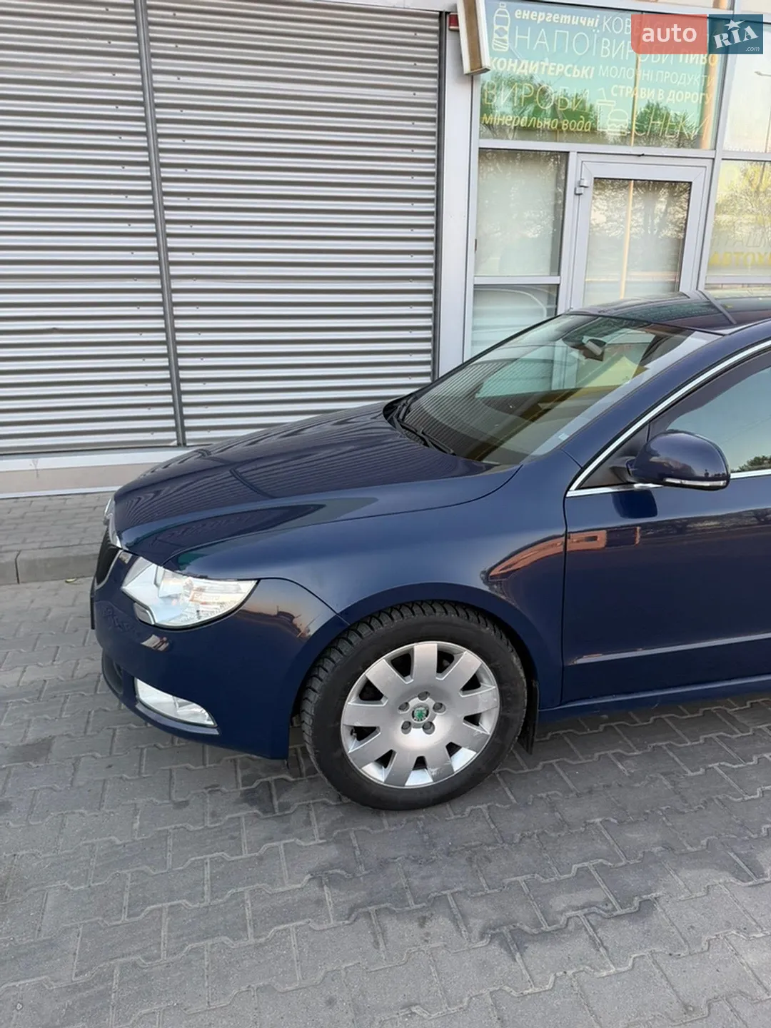 2010 Skoda Superb - мініатюра 8