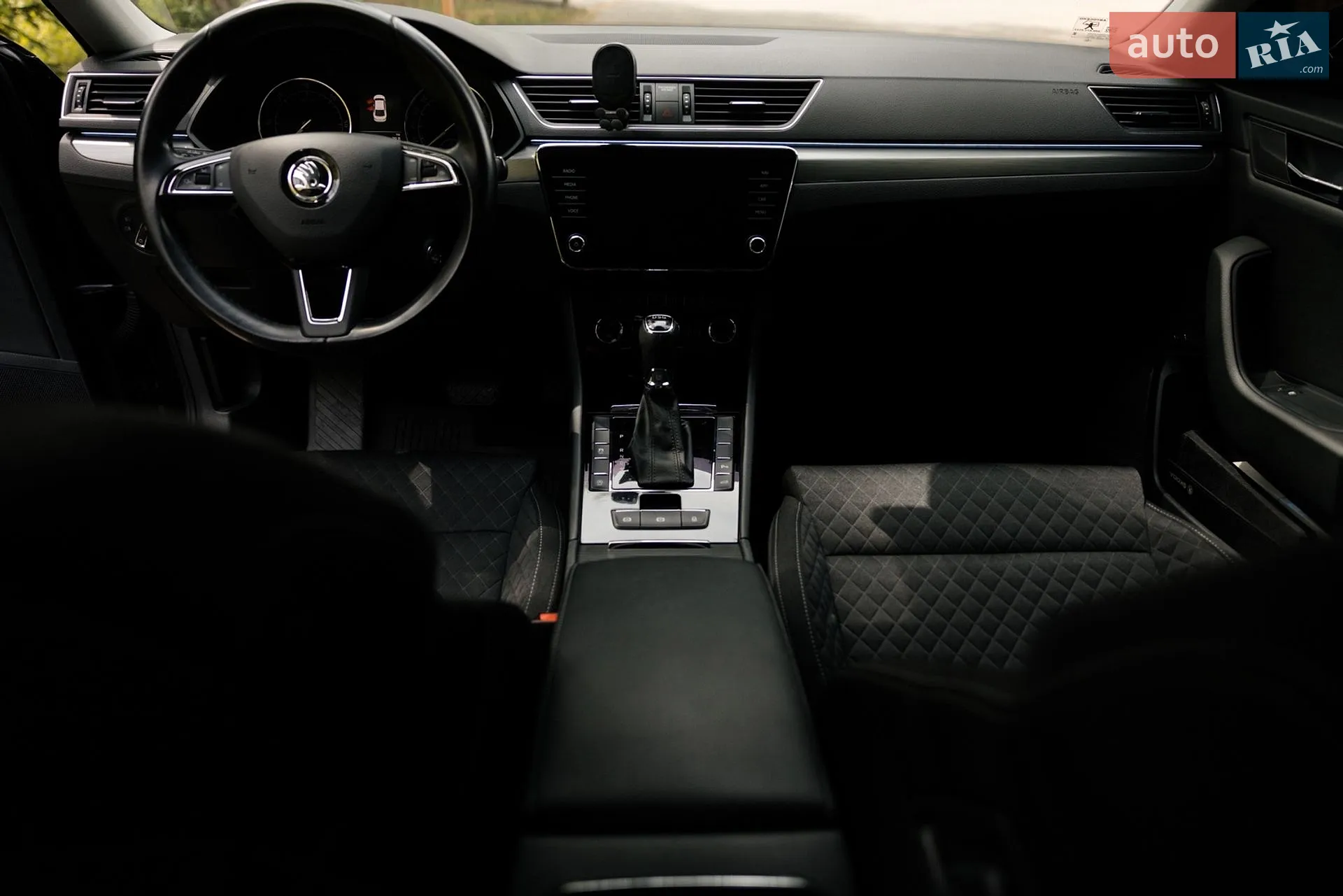 2018 Skoda Superb - мініатюра 40