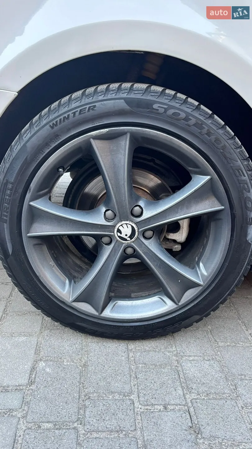 2011 Skoda Superb - мініатюра 7