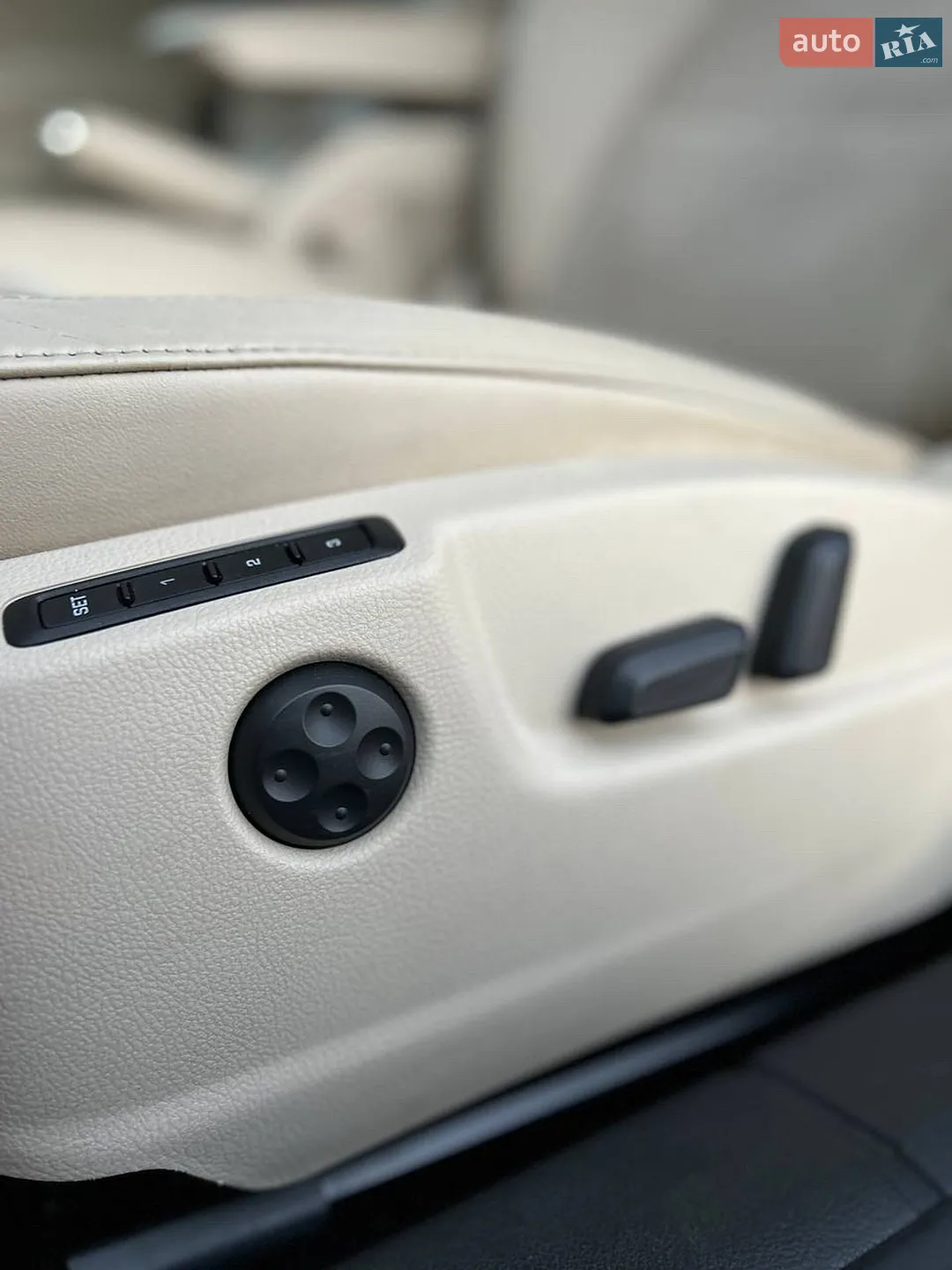 2011 Skoda Superb - мініатюра 18