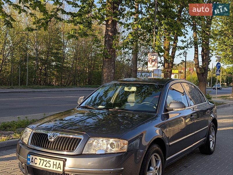 Лифтбек Skoda Superb 2007 в Луцке