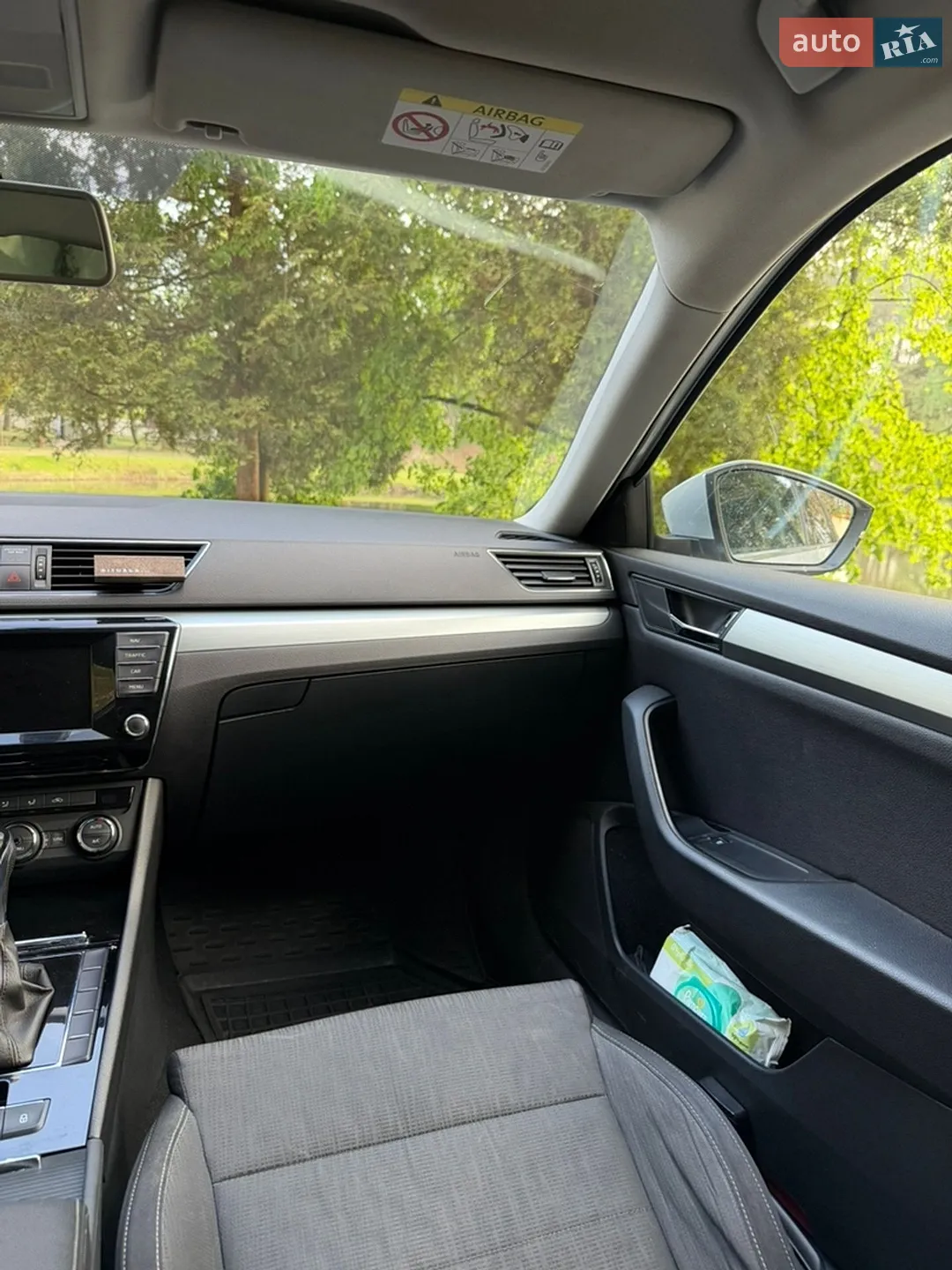 2015 Skoda Superb - мініатюра 15