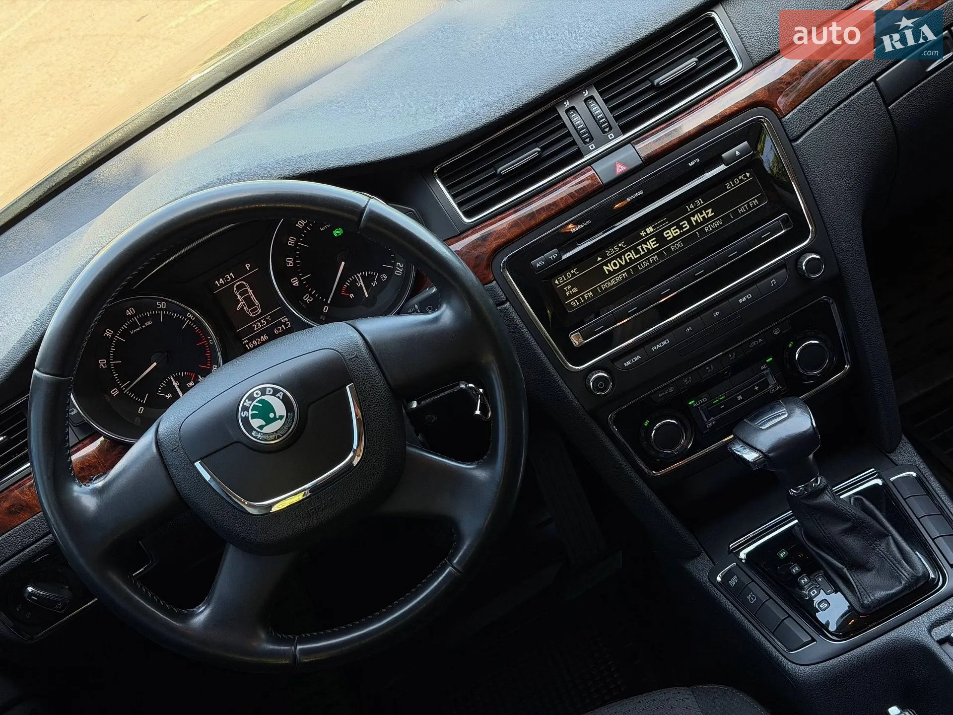 2012 Skoda Superb - мініатюра 26