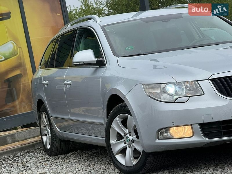 Универсал Skoda Superb 2012 в Стрые