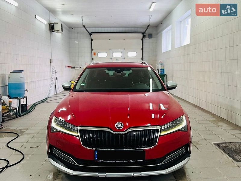 Универсал Skoda Superb 2019 в Мукачево