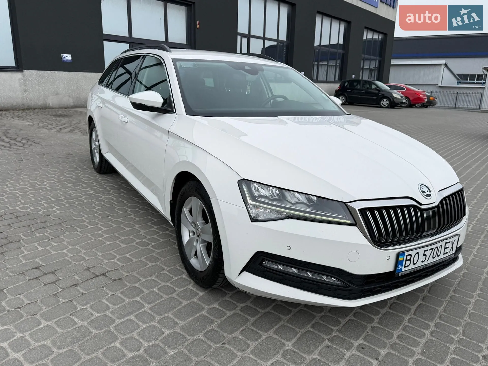 2020 Skoda Superb - мініатюра 3