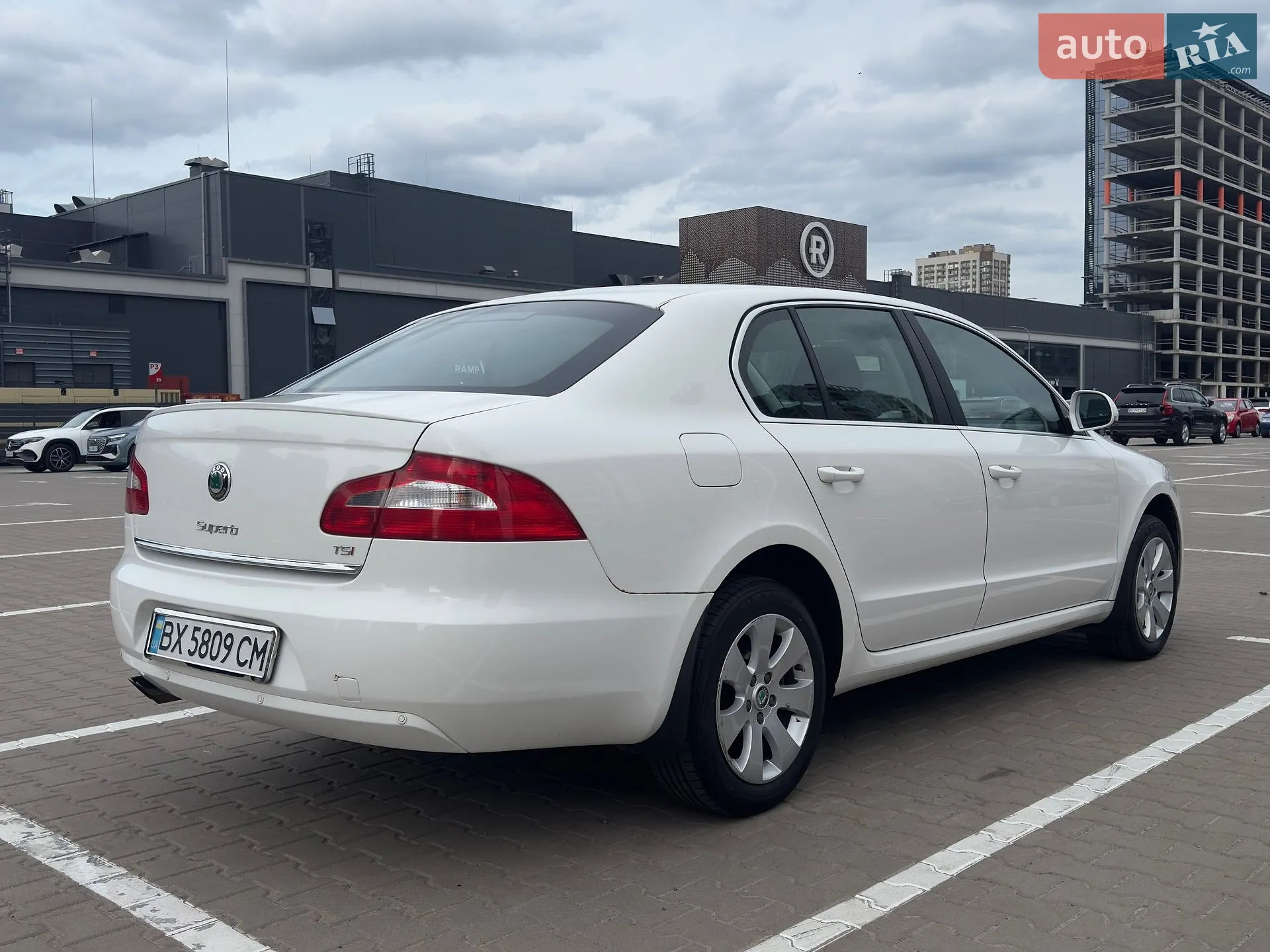 2012 Skoda Superb - мініатюра 5