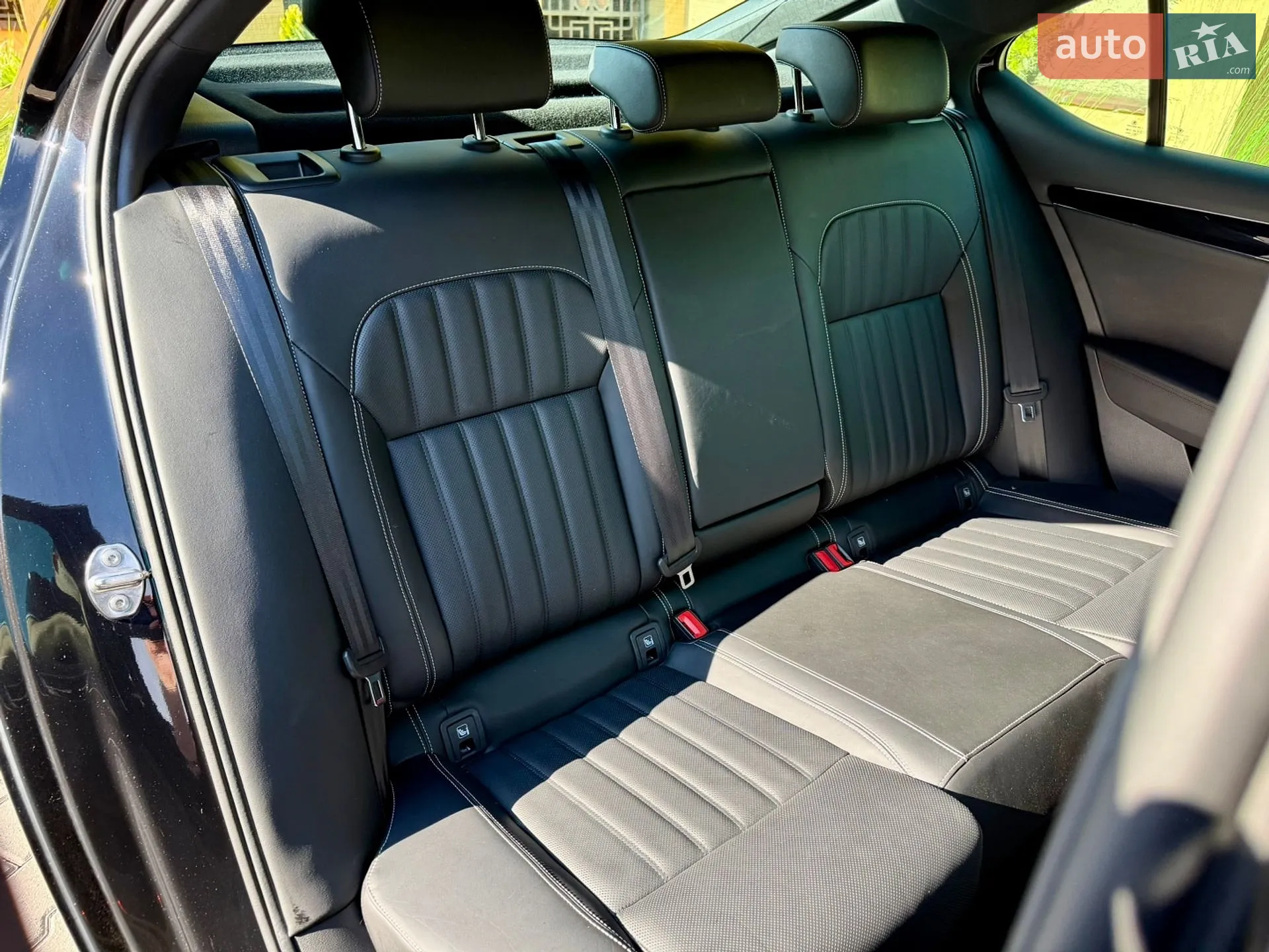 2022 Skoda Superb - мініатюра 38