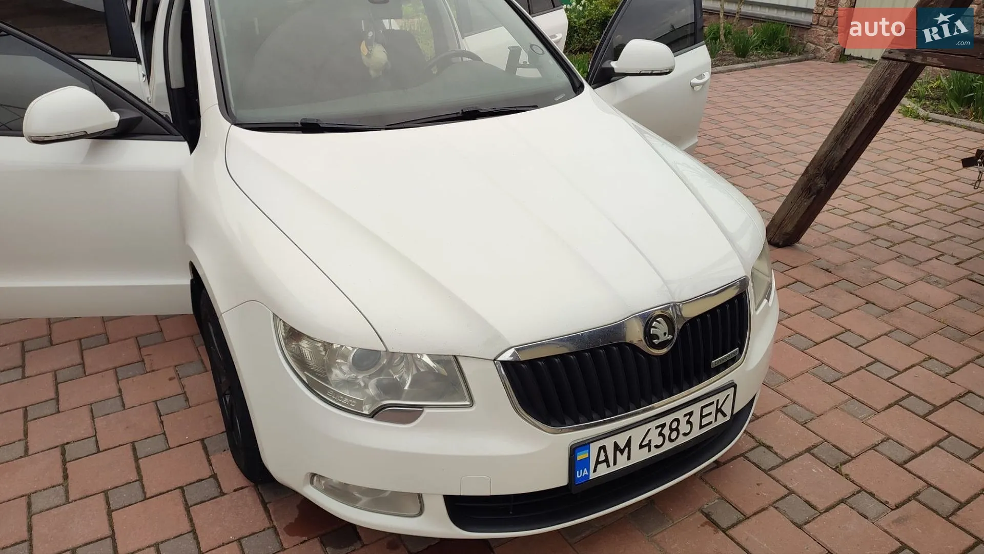 2013 Skoda Superb - мініатюра 14