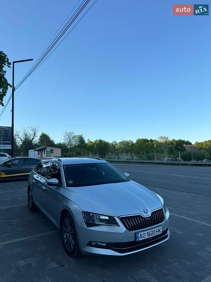 2016 Skoda Superb - мініатюра 20