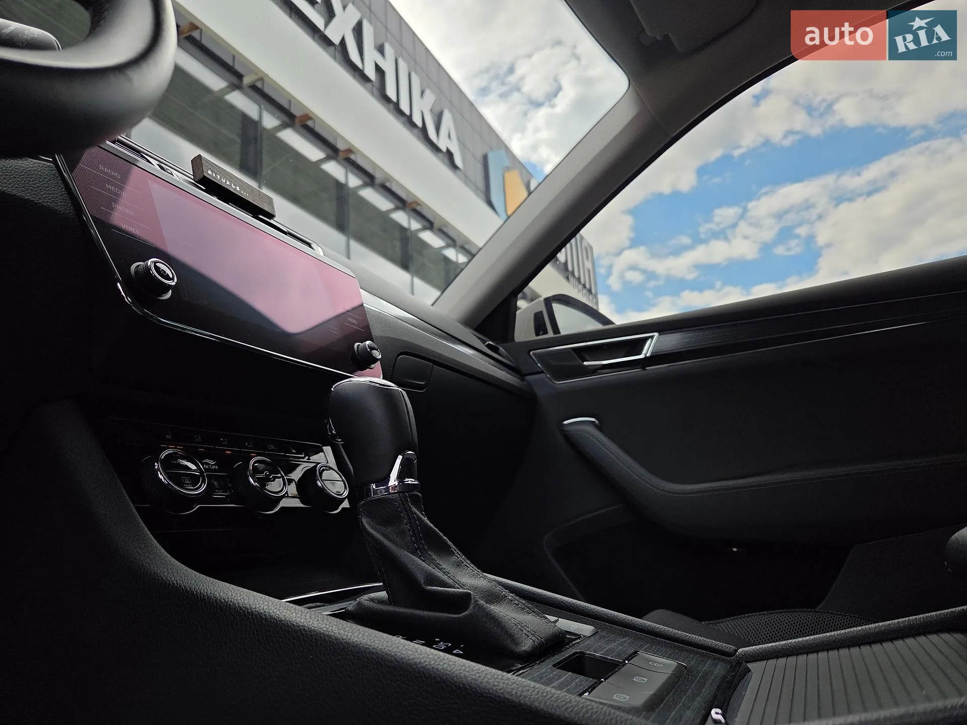2020 Skoda Superb - мініатюра 70