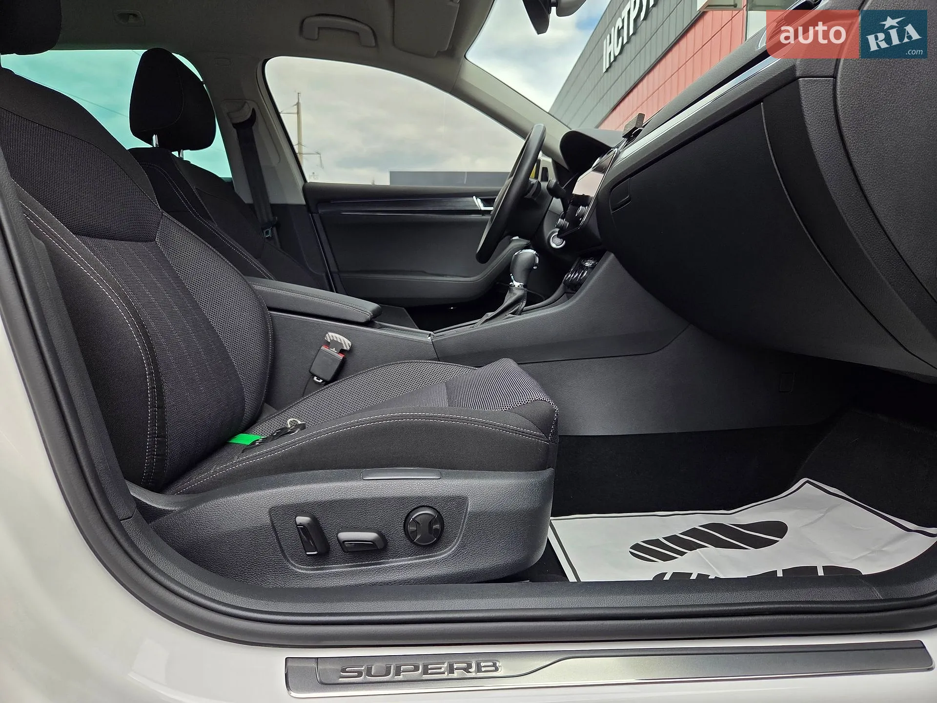 2020 Skoda Superb - мініатюра 71