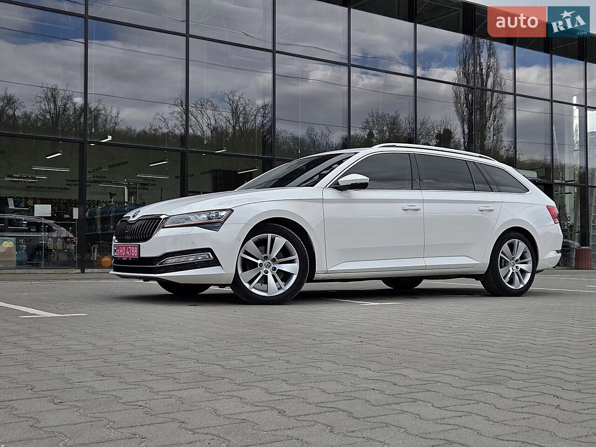 2020 Skoda Superb - мініатюра 132