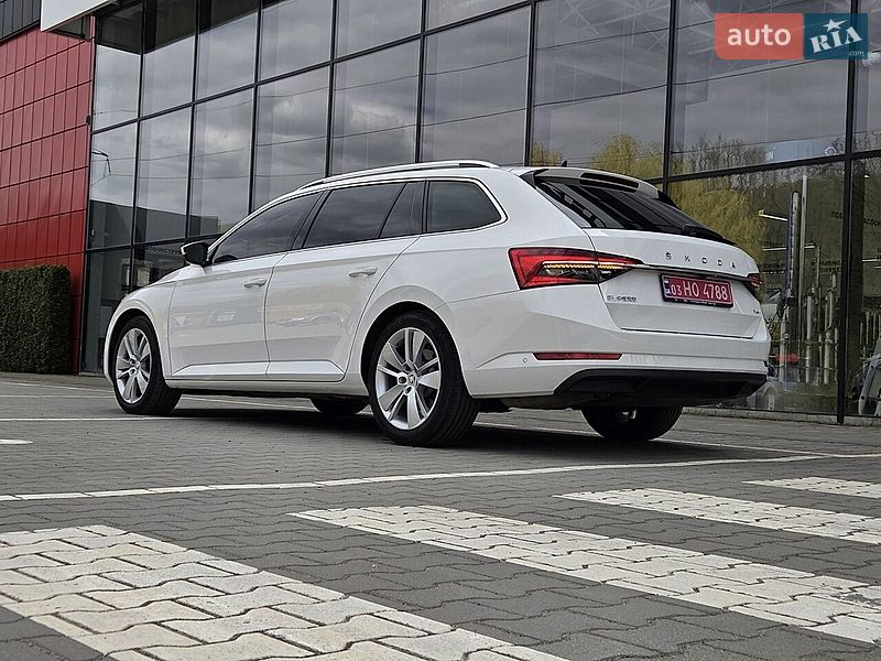 Универсал Skoda Superb 2020 в Киеве
