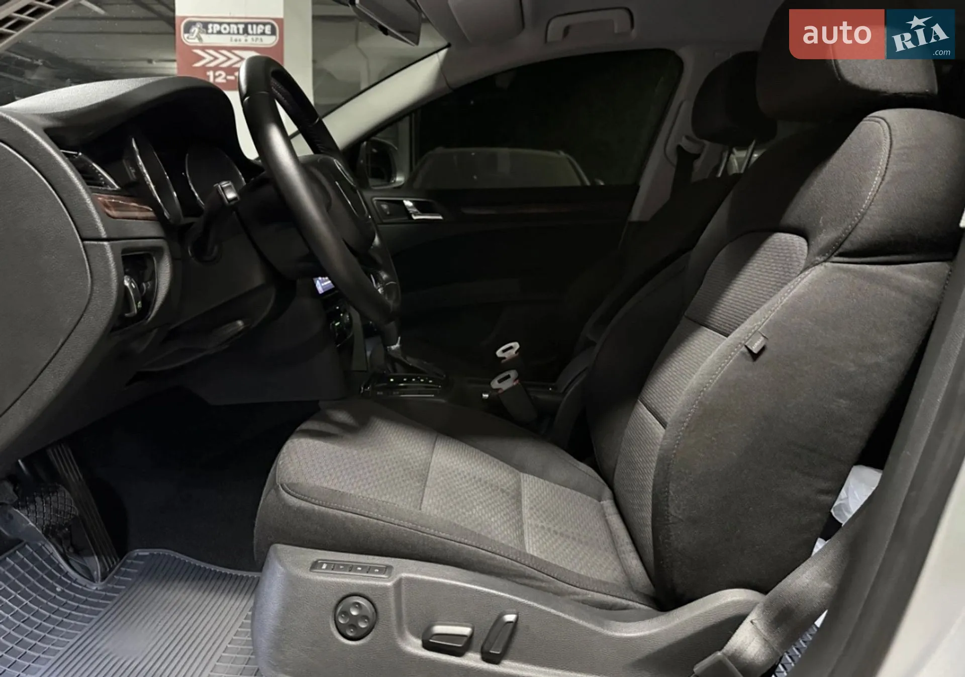 2013 Skoda Superb - мініатюра 12