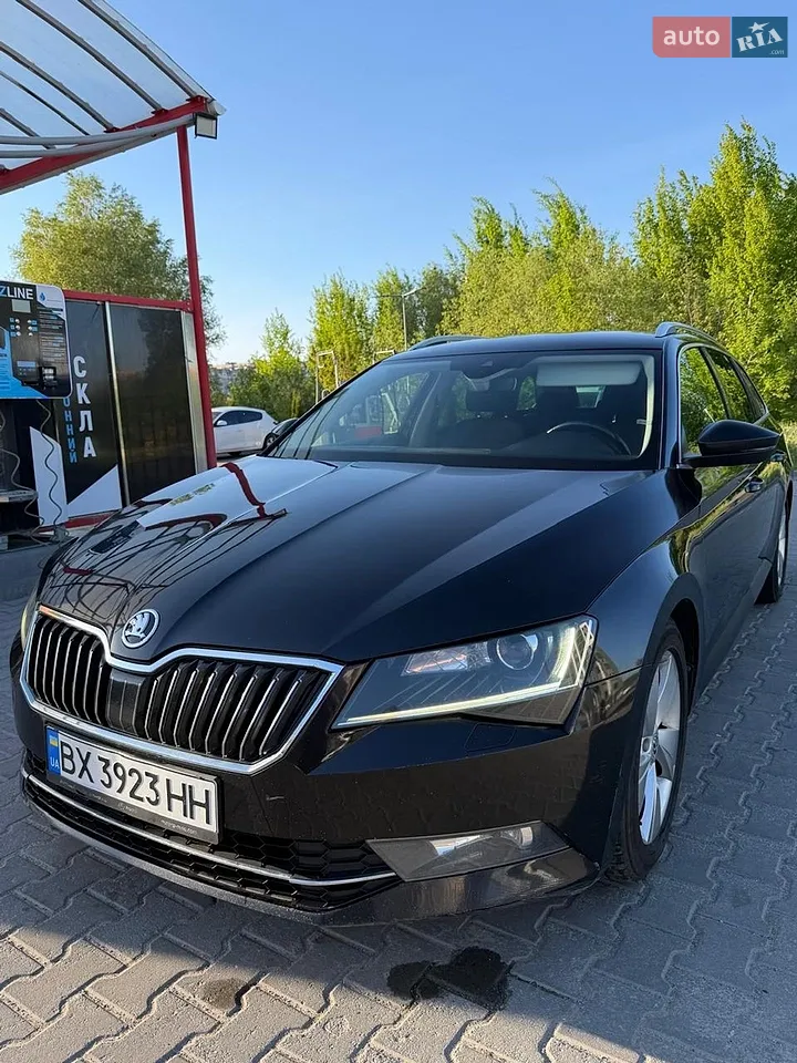 2016 Skoda Superb - мініатюра 27