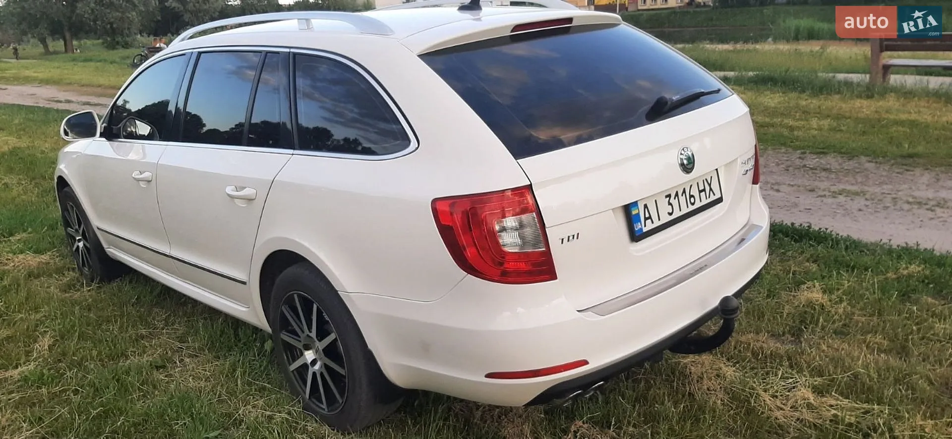 2012 Skoda Superb - мініатюра 9