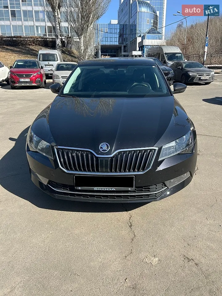 2016 Skoda Superb - мініатюра 21