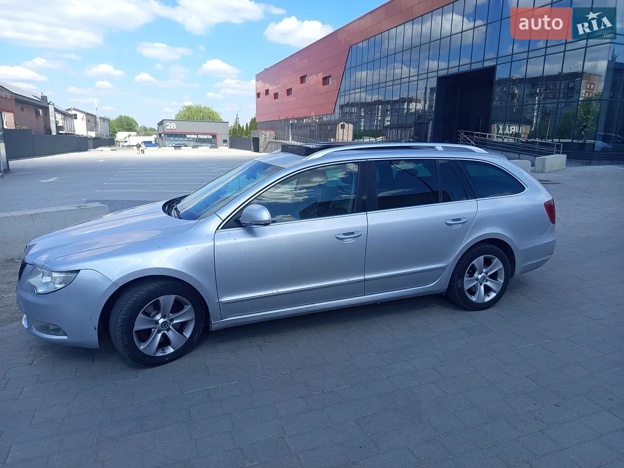 2012 Skoda Superb - мініатюра 10