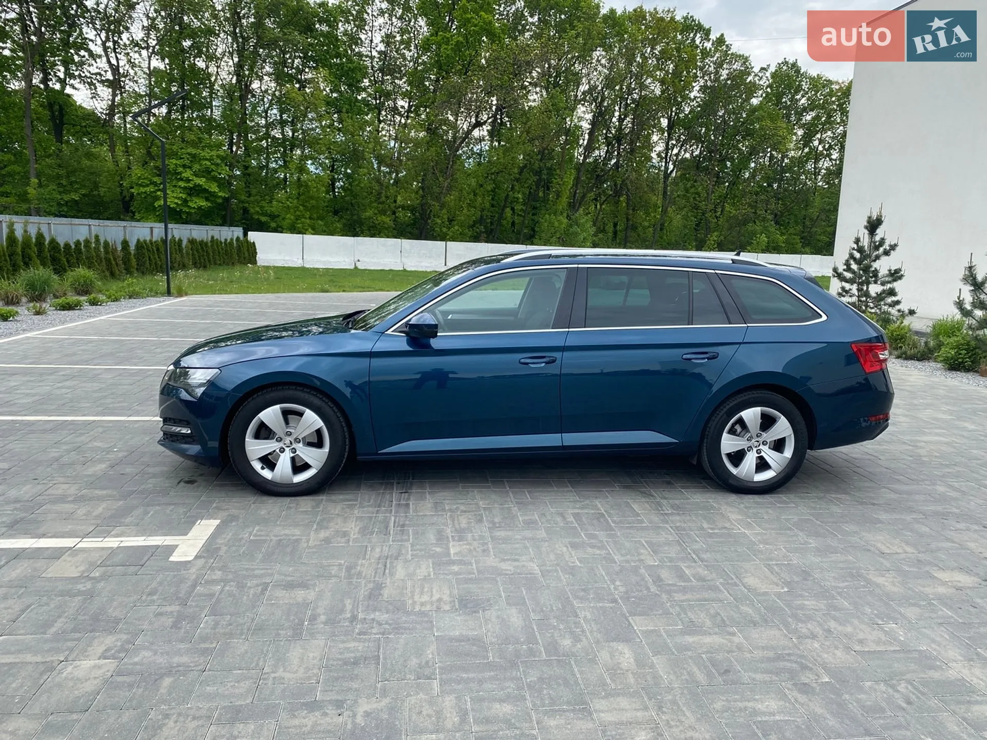 2020 Skoda Superb - мініатюра 9