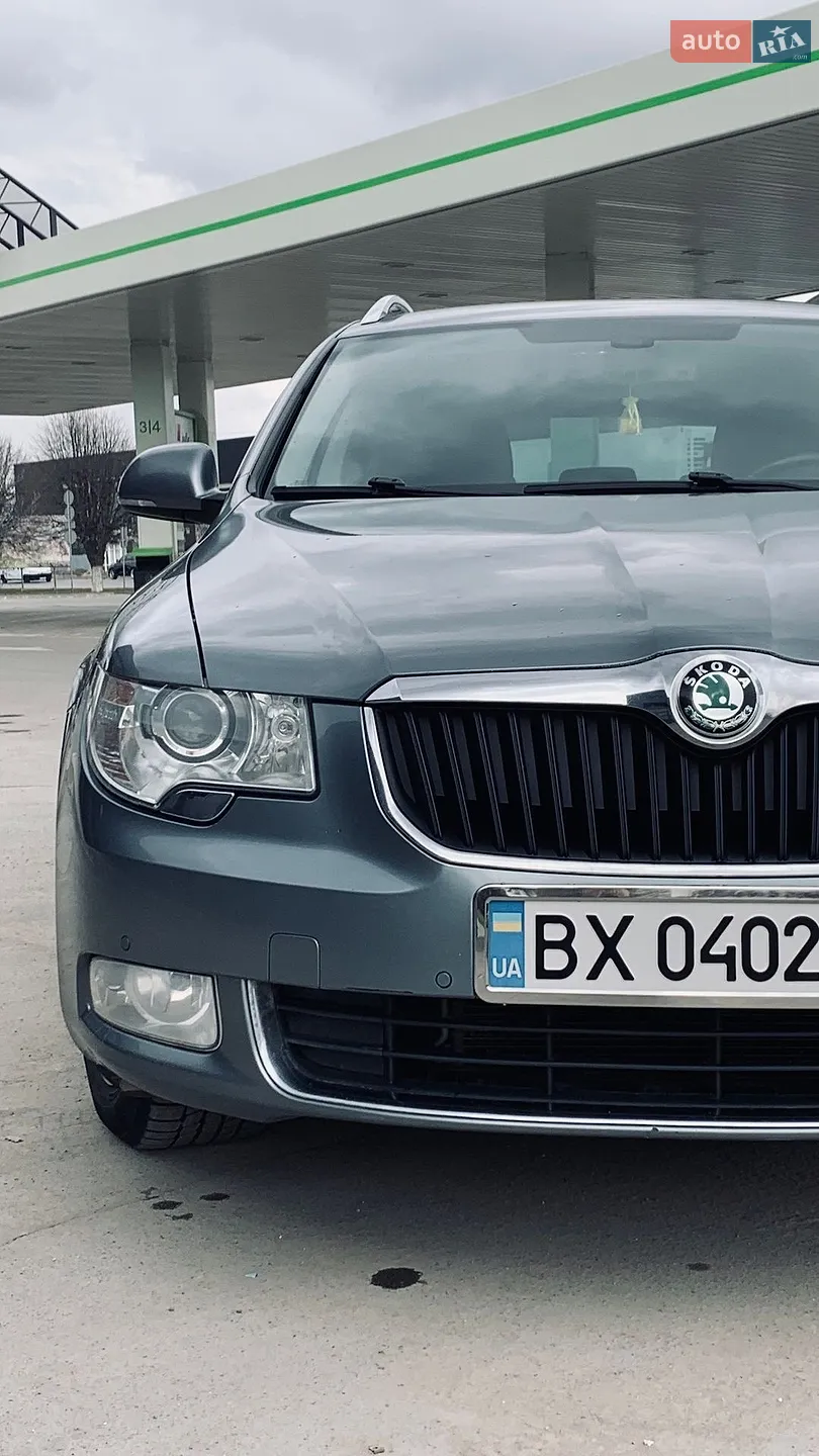 2012 Skoda Superb - мініатюра 2