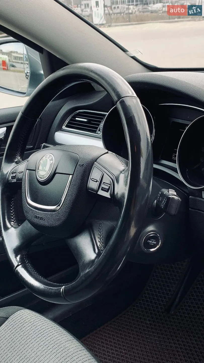 2012 Skoda Superb - мініатюра 15