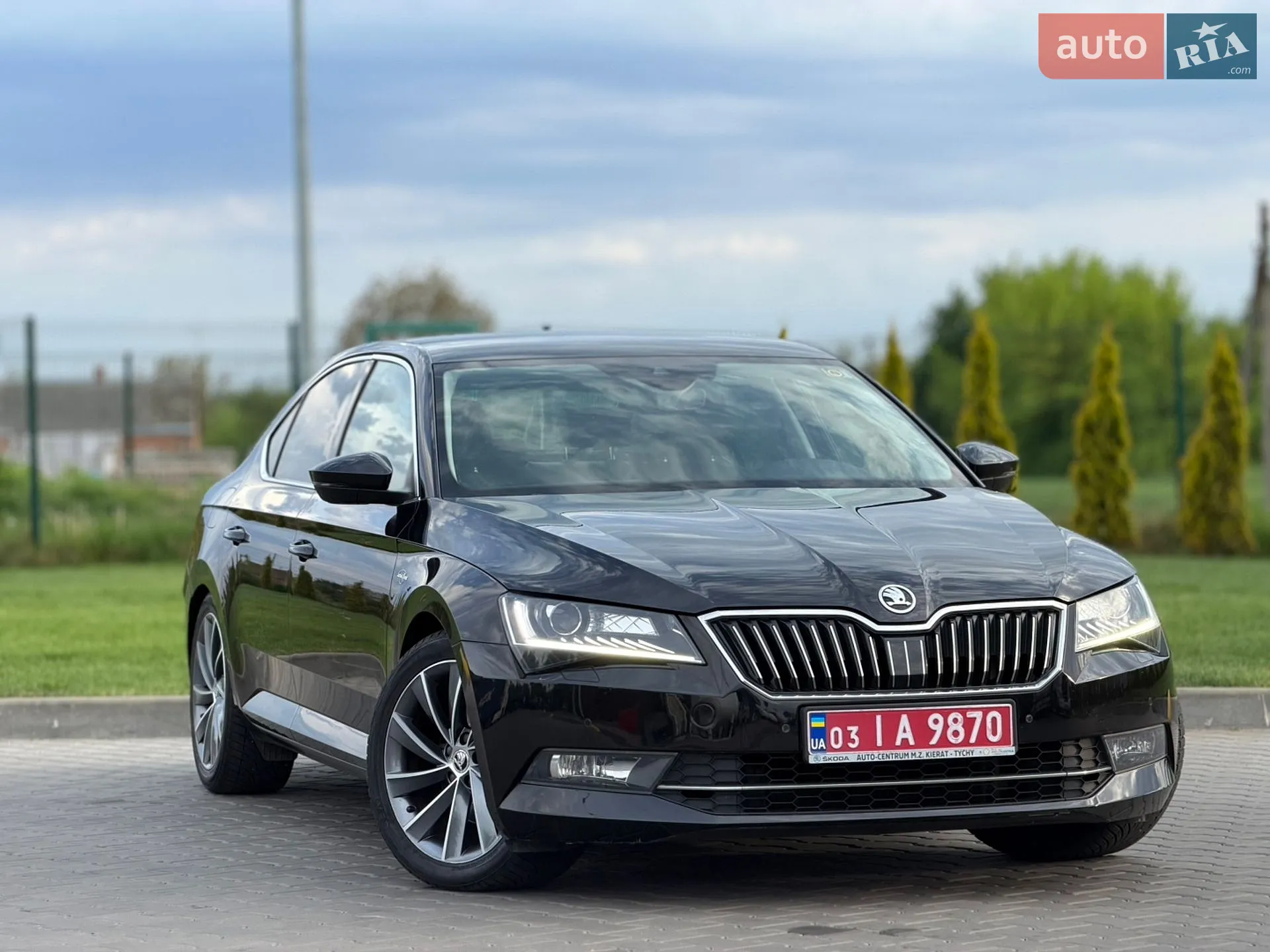 2017 Skoda Superb - мініатюра 3