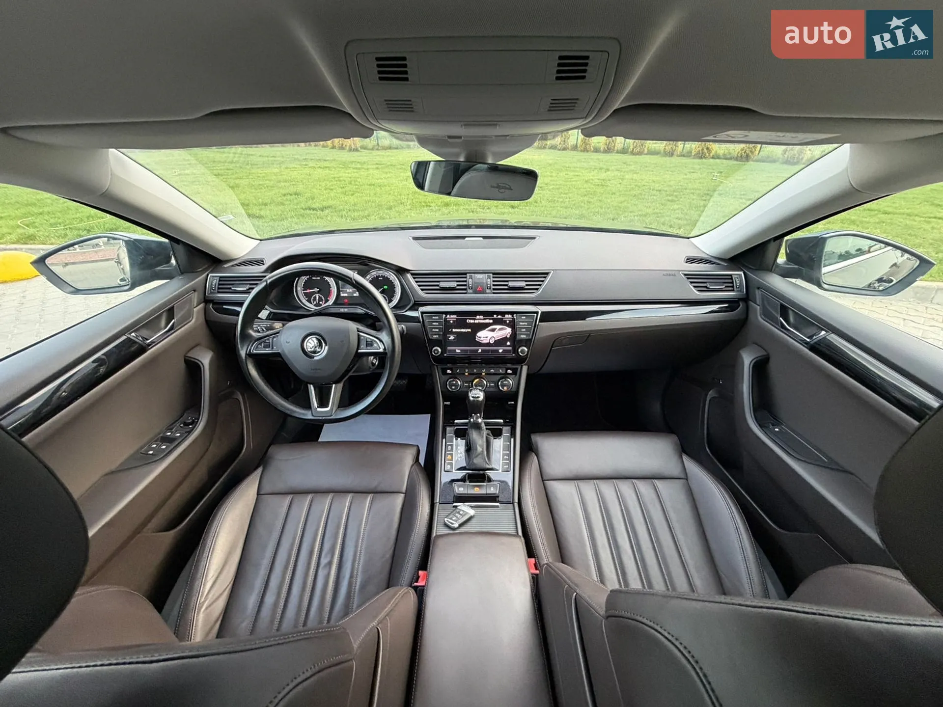 2017 Skoda Superb - мініатюра 104