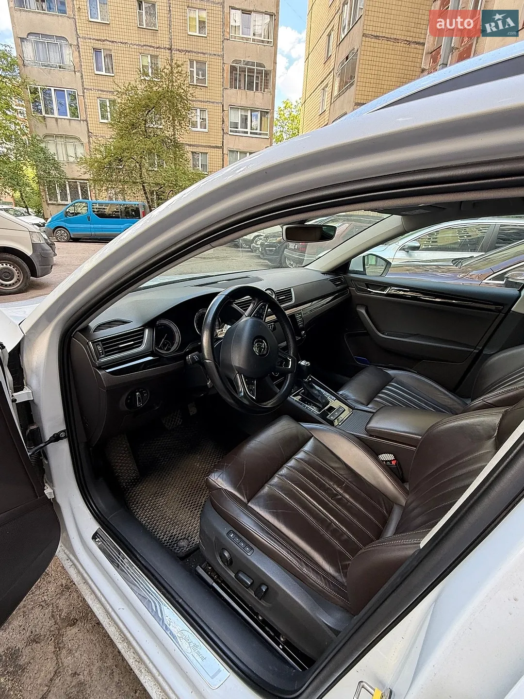2015 Skoda Superb - мініатюра 8