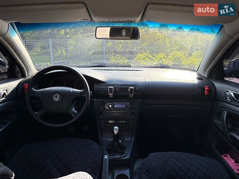 Ліфтбек Skoda Superb 2008 в Тячеві