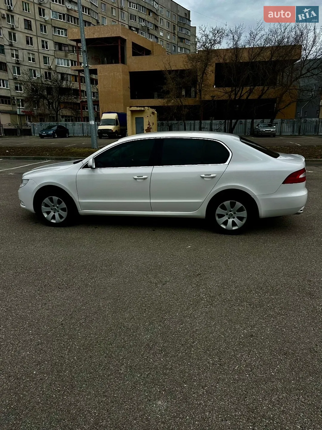2013 Skoda Superb - мініатюра 8
